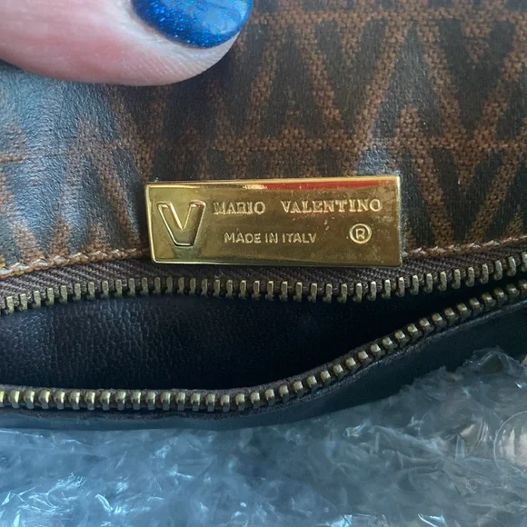 Valentino Brown Bucket Bag - Picture 2 of 11